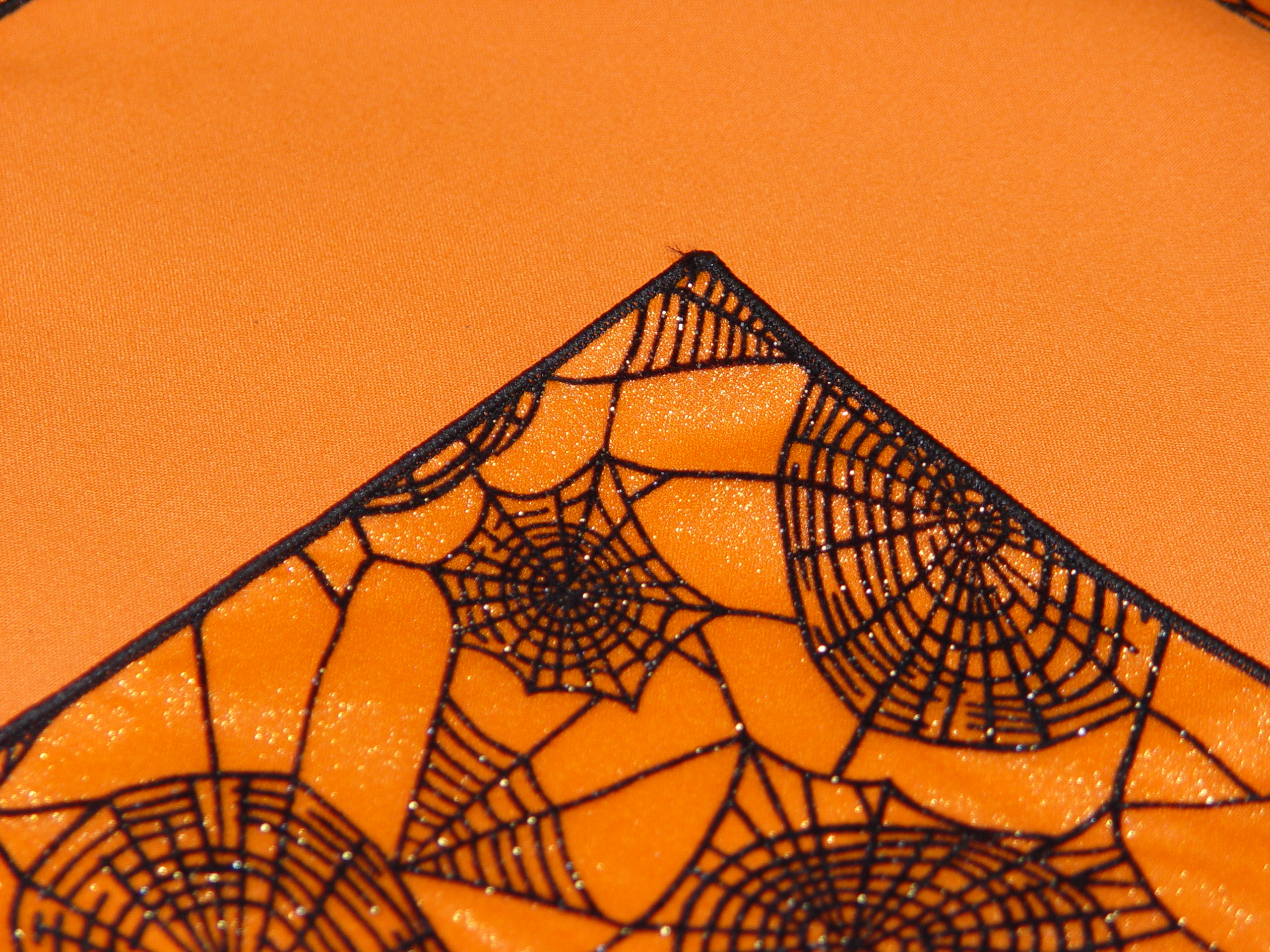 Spiderweb Halloween Linen