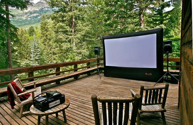Outdoor Home Theater Screen