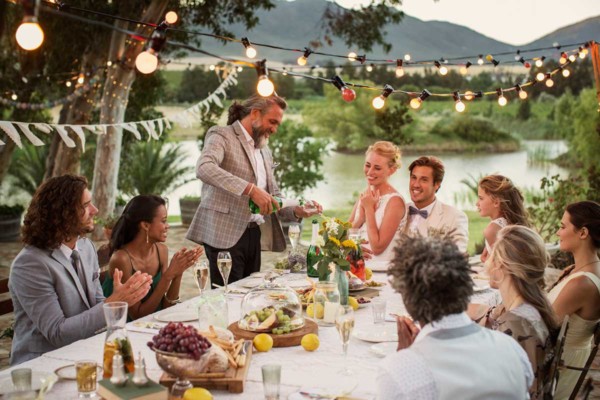 What Type of Wedding Reception Should You Have? (Quiz)